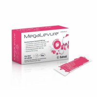 MEGALEVURE  10 STICKS SABOR FRESA